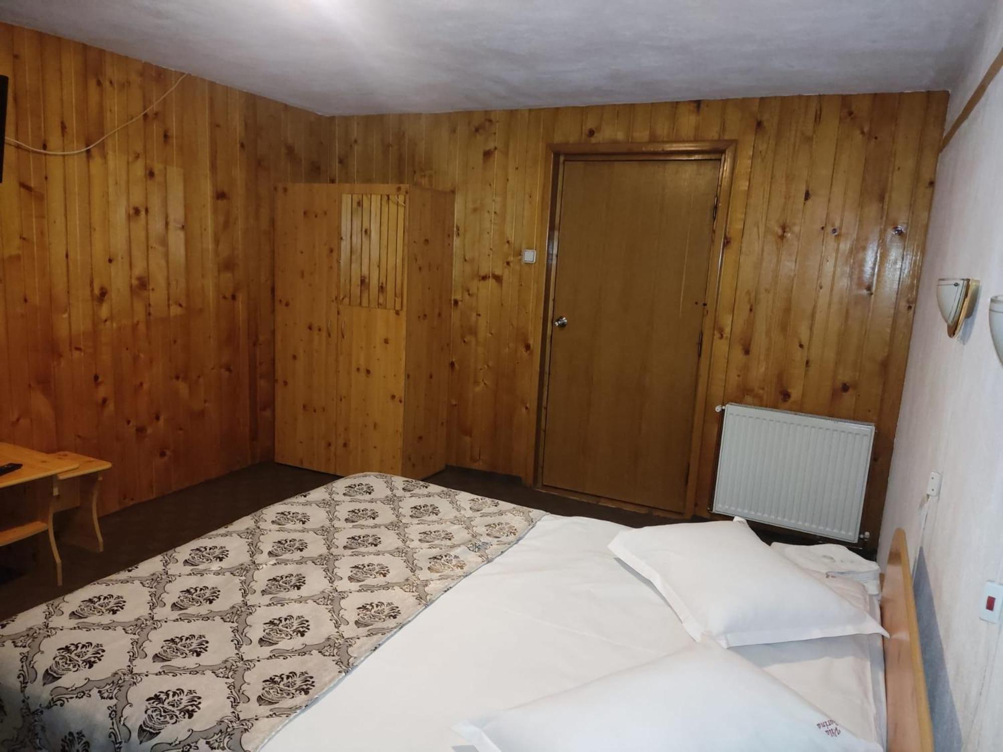 Pensiunea Sorina Casa Alba Moeciu De Sus Exterior foto